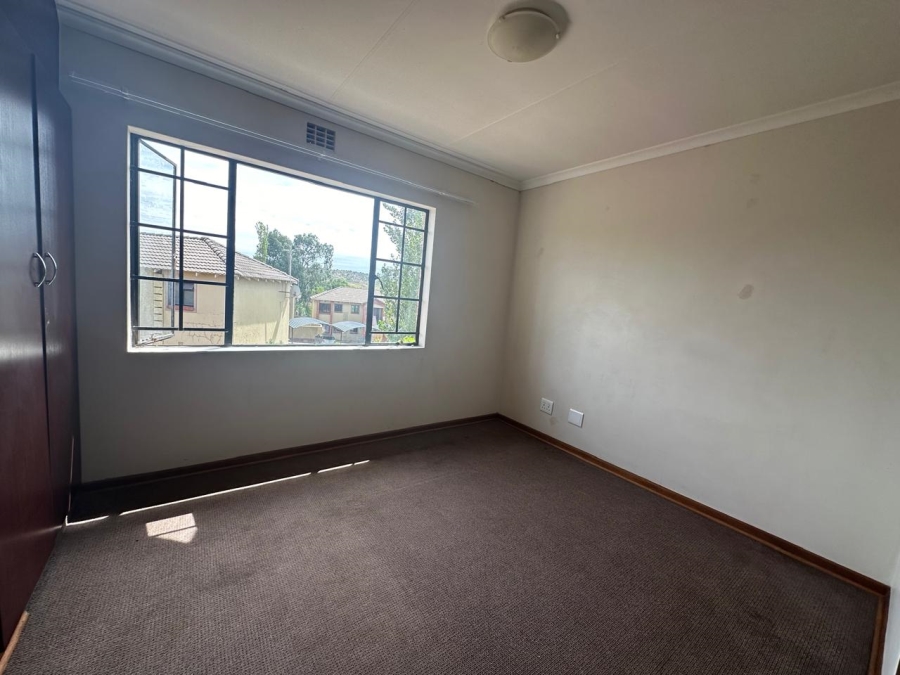 To Let 2 Bedroom Property for Rent in Hillside Free State